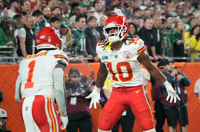 Feb 12, 2023; Glendale, AZ, USA; Kansas City Chiefs running back Isiah Pacheco (10) celebrates with running back Jerick McKinnon (1) after scoring a touchdown against the Philadelphia Eagles during the second half in Super Bowl LVII at State Farm Stadium. Mandatory Credit: Michael Chow/The Republic via USA TODAY Sports